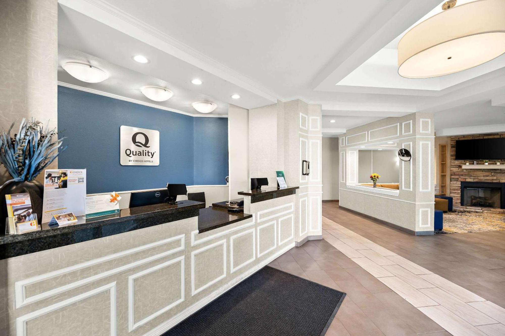 Quality Inn & Suites Big Spring Bagian luar foto