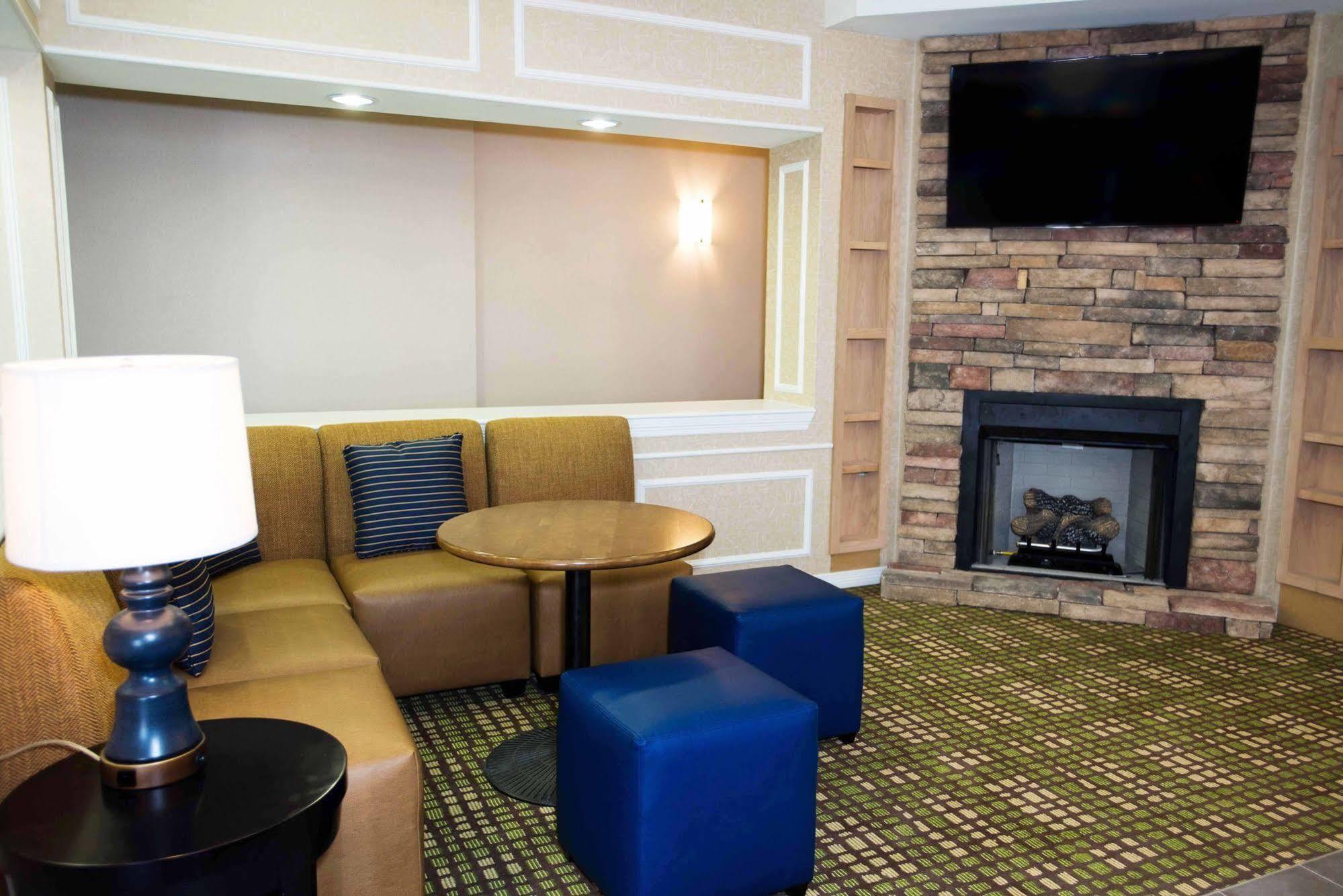 Quality Inn & Suites Big Spring Bagian luar foto