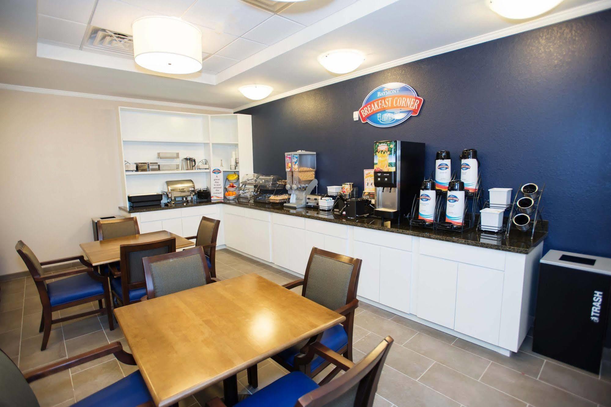Quality Inn & Suites Big Spring Bagian luar foto